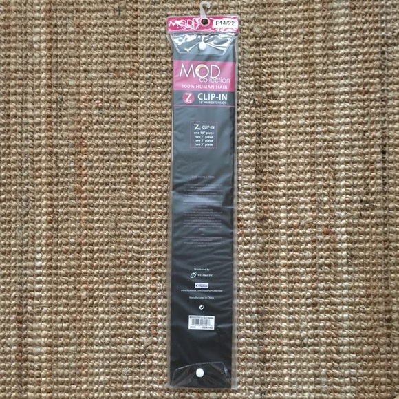 NWT 7-PC 18” CLIP-IN BLONDE HAIR EXTENSIONS - Picture 2 of 6